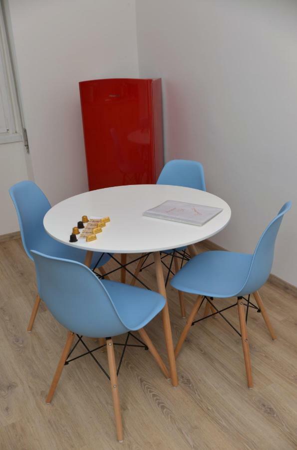 Apartment 34 Via Giulio Carcano Mailand