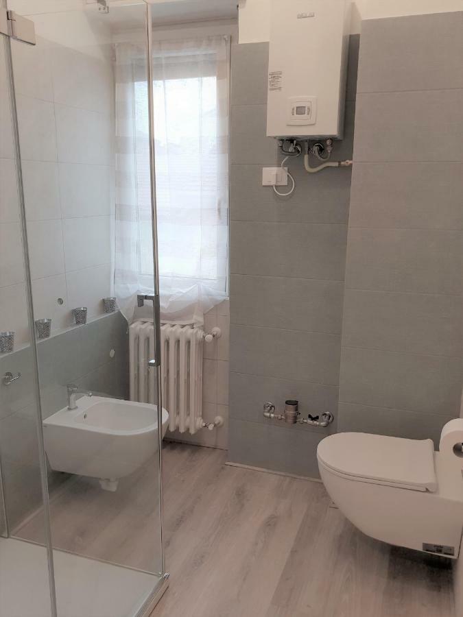 34 Via Giulio Carcano Apartamento